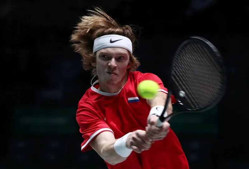 Davis Cup Finals: Bị tố: “Chỉ có 15 khán giả đến xem thi đấu”, Gerard Pique phản pháo đáng thương... ảnh 8