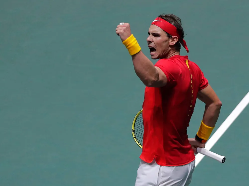 Nadal ra sân, mang lại niềm tin chiến thắng cho Tây Ban Nha