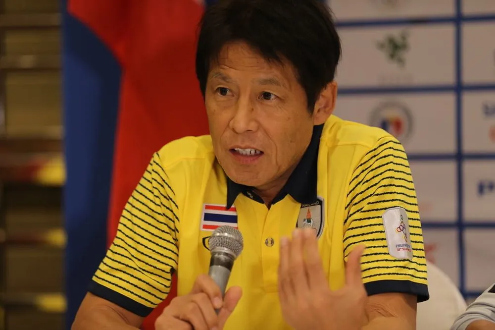 HLV Akira Nishino: Người đàn ông chậm trễ và lời xin lỗi muộn màng ảnh 2