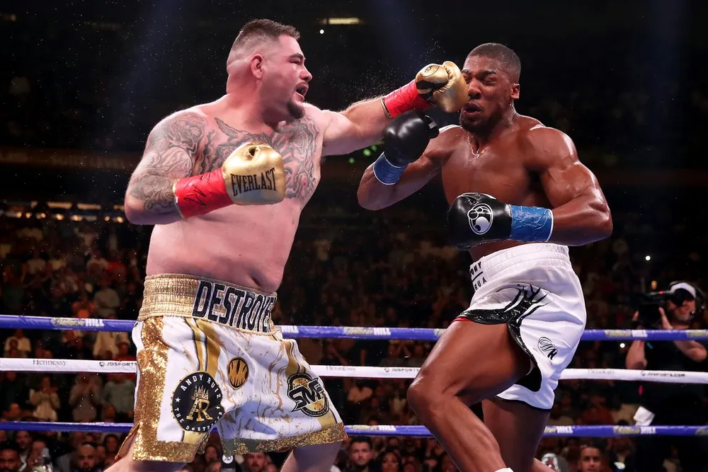 Quyền Anh: AJ “cơ bắp” báo thù “Gã mập ù” Andy Ruiz, đoạt lại các đai vô địch ảnh 3