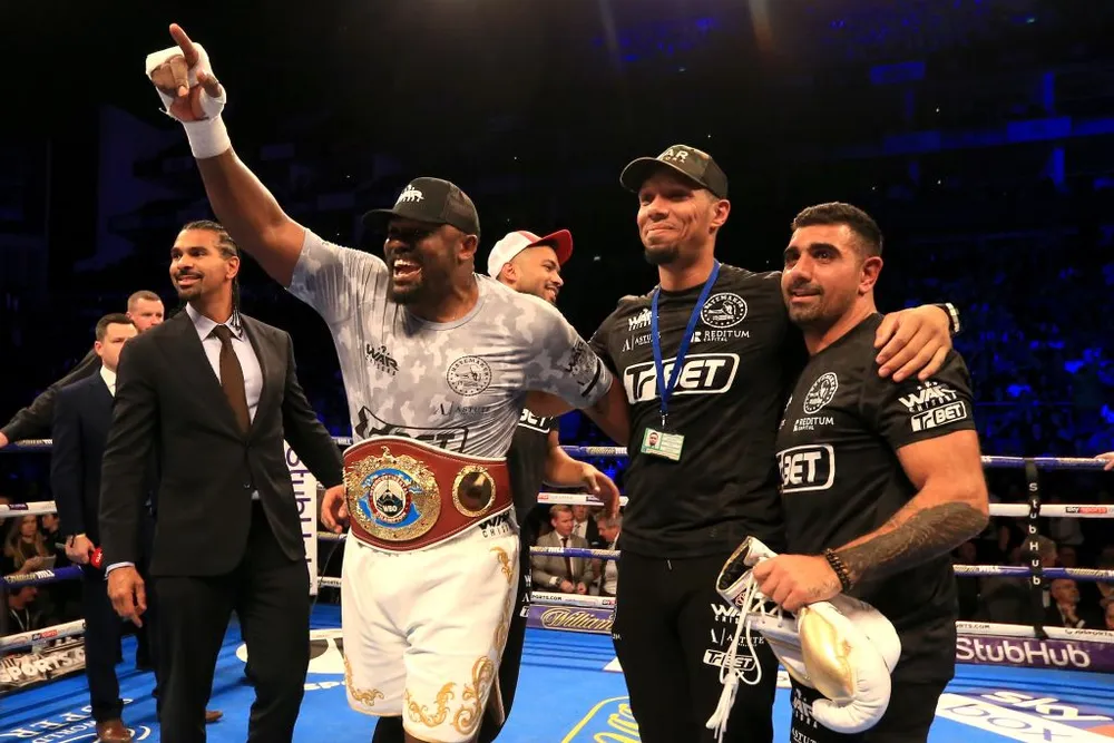 Oleksandr Usyk phi thăng hạng nặng: Chisora “cái tát tai” sẽ là nạn nhân thứ 2 ảnh 1