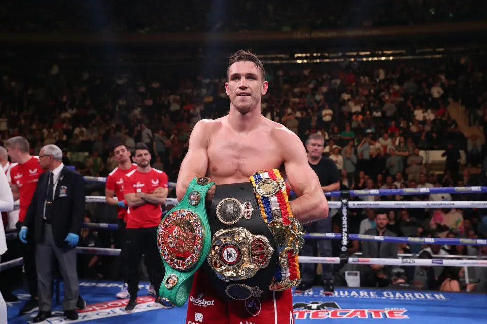 Sau khi phi thăng hạng dưới nặng: Canelo kích hoạt chế độ “vùng an toàn”, thương thảo với võ sĩ Nhật ảnh 2