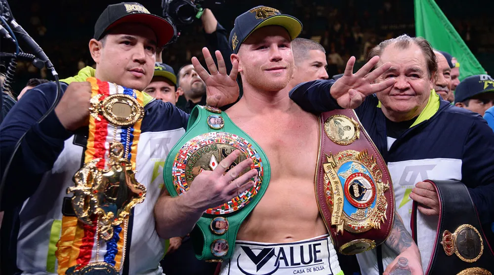 Canelo là nhà vô địch 4 hạng cân khác nhau
