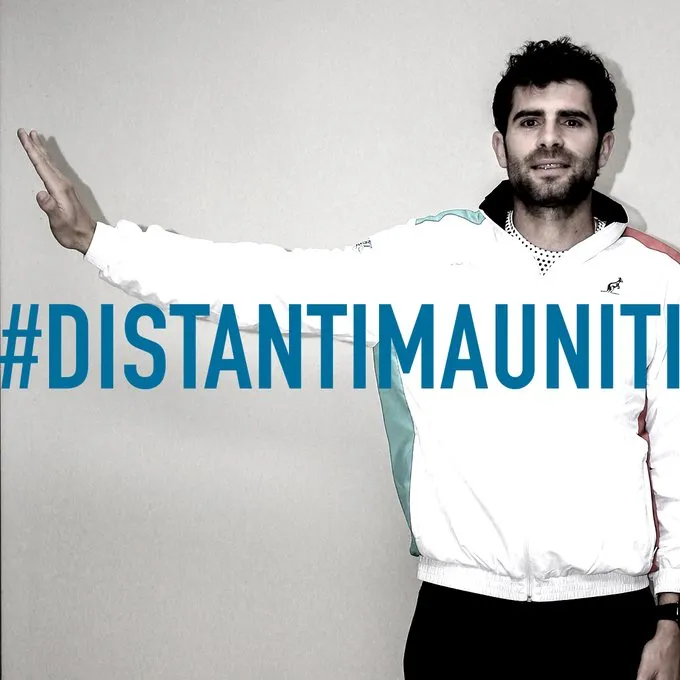 Vì dịch Covid-19: Dì của McGregor chết, Schwartzman tưởng ngày Cá tháng Tư, QV Ý kêu gọi đoàn kết ảnh 3