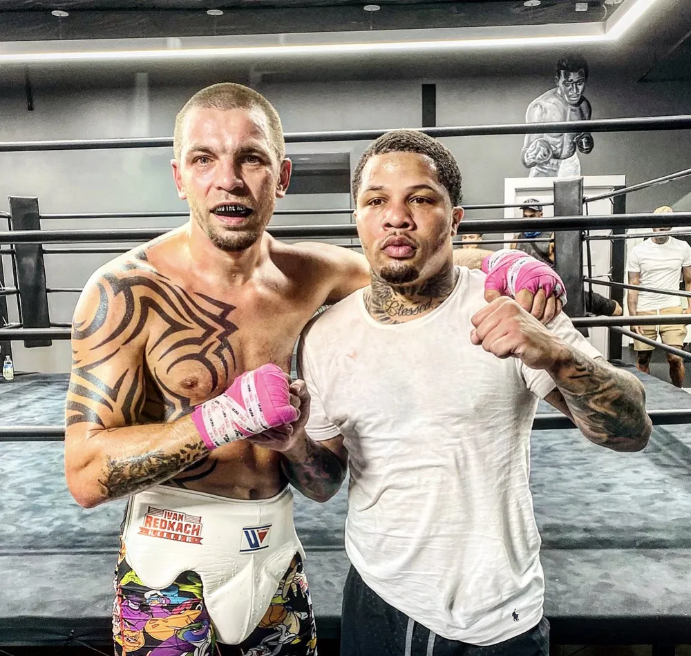 Ban đầu, quan hệ giữa Redkach và Gervonta (phải) rất tốt...