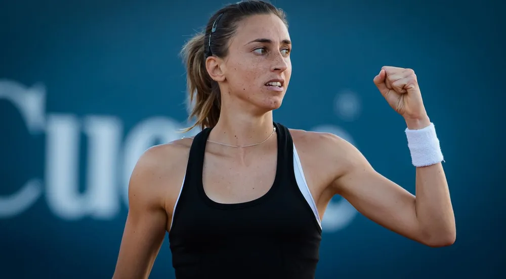 Mutua Madrid Open - Từ dự định cho khán giả vào sân đến quyết định hủy giải, Ladies Open - Mất tự tin, Martic vẫn thắng ảnh 1