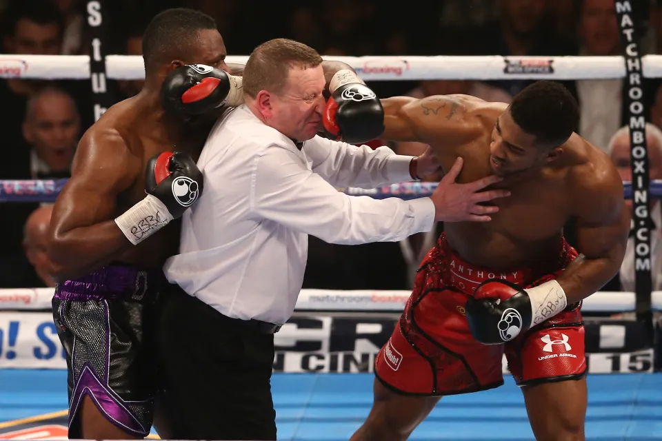Trận Dillian Whyte vs Alexander Povetkin bị lu mờ bởi mối thâm thù giữa “Quái hiệp” và Anthony Joshua “cơ bắp” ảnh 2