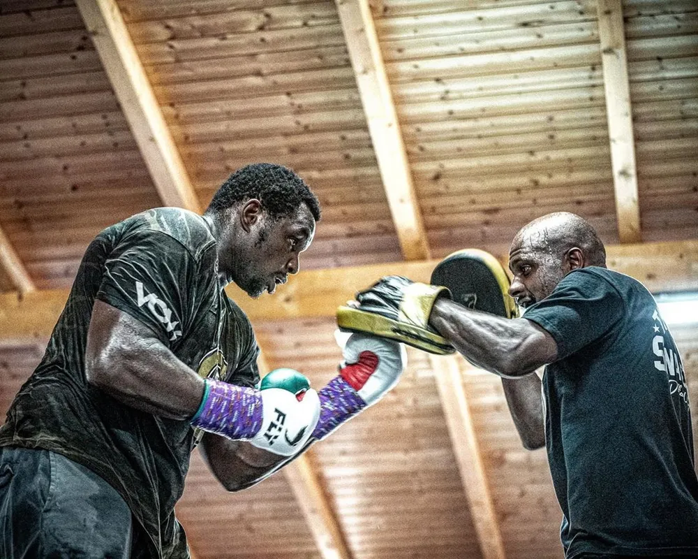 “Quái hiệp” Dillian Whyte vs “Sư tử trắng nước Nga” Alexander Povetkin: Tranh thêm đai WBC Diamond ngoài WBC Interim ảnh 2