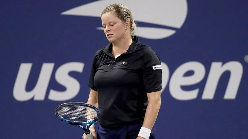 US Open: Venus, Clijsters đồng loạt bị loại, Sabalenka đại chiến Azarenka ở “trận derby Belarus” ảnh 2