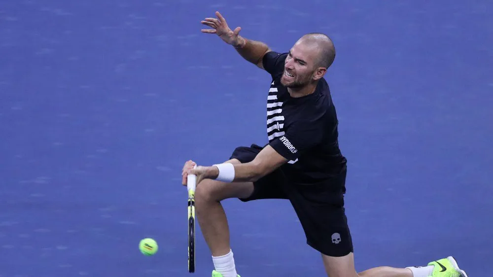 Tay vợt Mannarino.