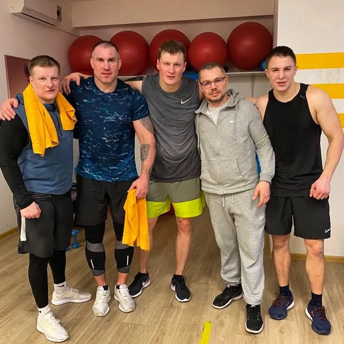 “Quái hiệp” Dillian Whyte: Vẫn không tin “Sư tử trắng nước Nga” Alexander Povetkin mắc… Covid-19 ảnh 2