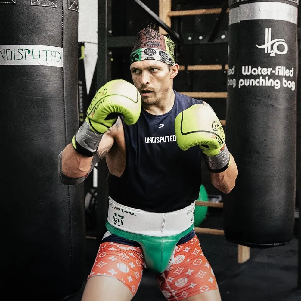 “Miêu hiệp” Oleksandr Usyk: Tiệm cận Joe Joyce, vẫn không buông AJ “cơ bắp”, vì “công việc kinh doanh” ảnh 1