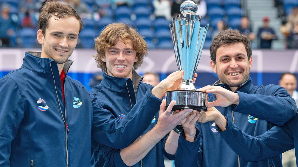 Aslan Karatsev - “Biến số” quái lạ ở Australian Open 2021 ảnh 2