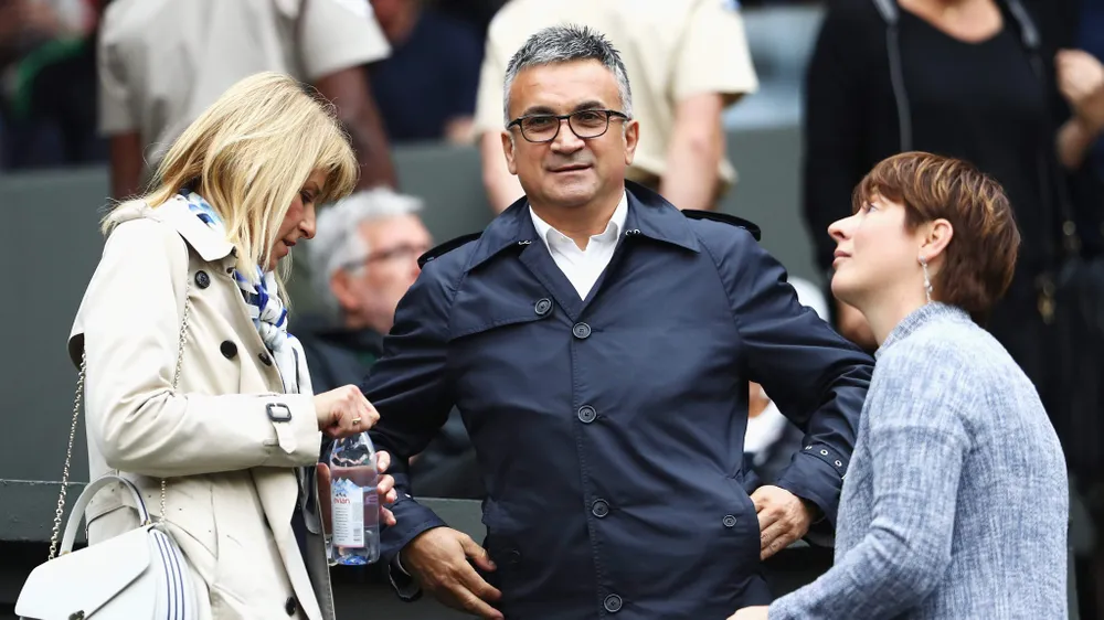 Cha của Novak Djokovic: Chúa gửi con trai tôi tới cho người dân Serbia ảnh 3