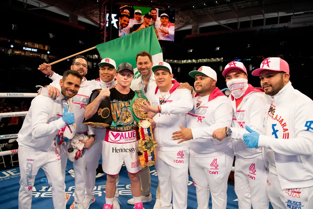 Canelo Alvarez: Buộc phía Avni Yildirim đầu hàng sau hiệp 3, sẽ đấu Billy Joe Saunders ngày 8-5 ảnh 1