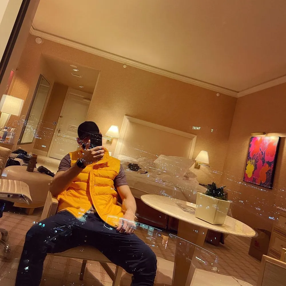 “Sói xám Chechnya” Khamzat Chimaev: Suy sụp vì ho ra máu do nhiễm Covid-19, đòi giải nghệ khiến cả UFC náo loạn ảnh 1