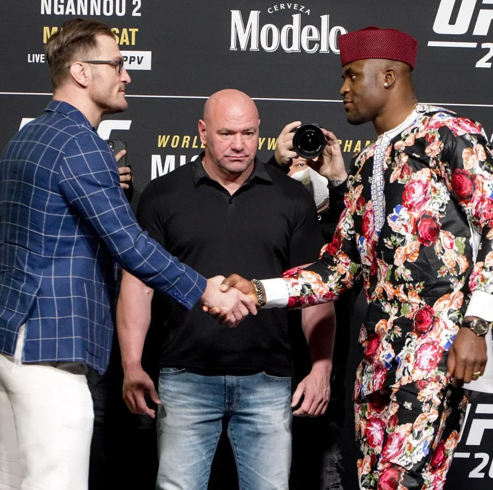 Ngannou mặt đối mặt với Miocic, cả 2 sẽ đấu nhau vào Chủ nhật nàu