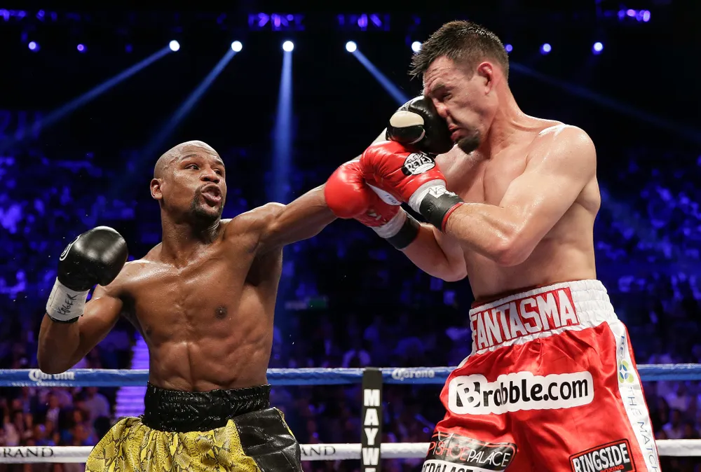 Canelo Alvarez và trận thua duy nhất (I): Được Floyd Mayweather dạy cho bài học, giờ trở thành Đệ nhất quyền thủ ảnh 1