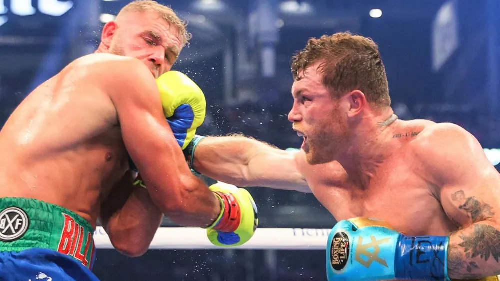 Canelo Alvarez: Đấm vỡ xương gò má Billy Joe Saunders, khiến đối thủ không thể ứng chiến sau hiệp 8 ảnh 3