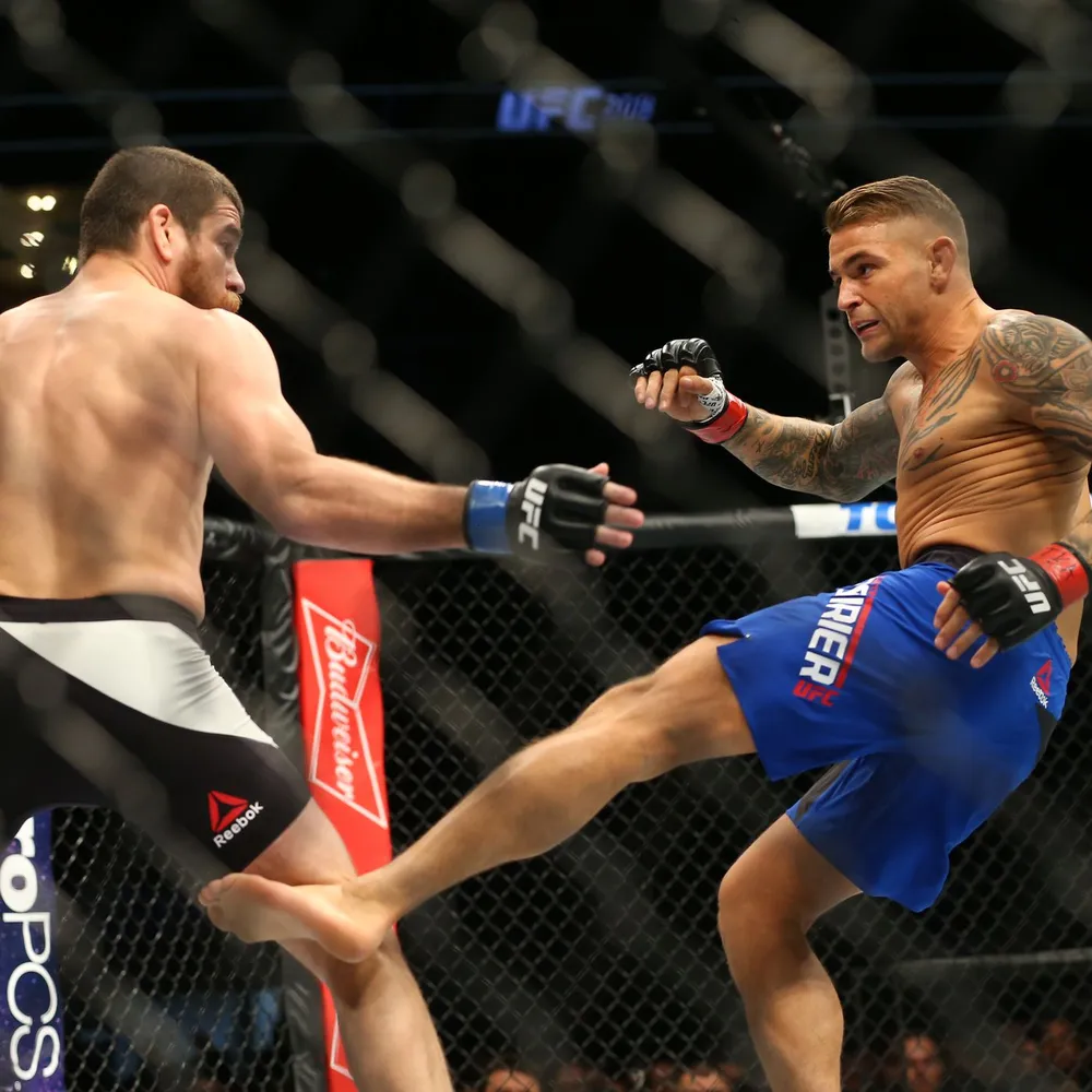 Poirier sẵn sàng dùng thế "hạ bàn cước" để đối chiêu "hạ bàn cước" nếu McGregor áp dụng đòn này