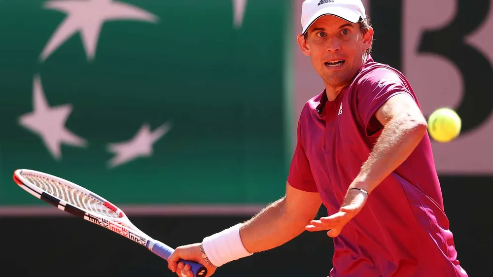 Roland Garros: “Hoàng tử sân đất nện” Dominic Thiem bị loại ngay trong ngày mở màn ảnh 1