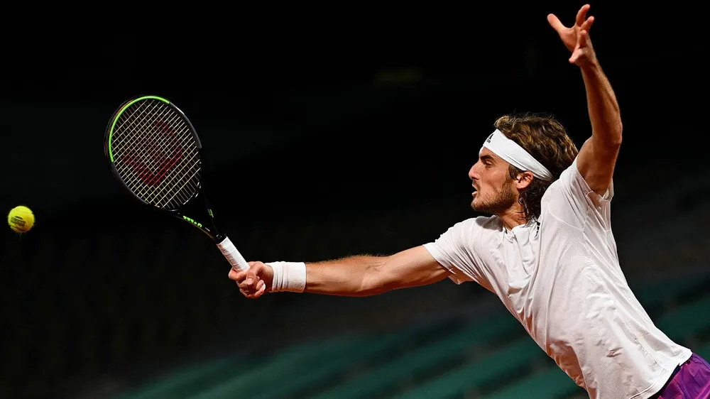 Roland Garros: Medvedev tiến vào tuần lễ thứ 2, gánh vác cả đại cục của người Nga ảnh 1