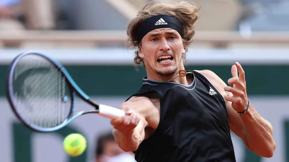 Roland Garros: “Đại chiến Next Gen” - Tsitsipas đấu Zverev ở bán kết ảnh 1