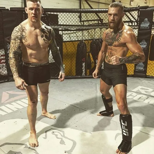 “Gã điên Ailen” Conor McGregor: Từng muốn giải nghệ khi “đồng môn sư huynh” đánh chết người, nạn nhân rất mê MMA ảnh 1