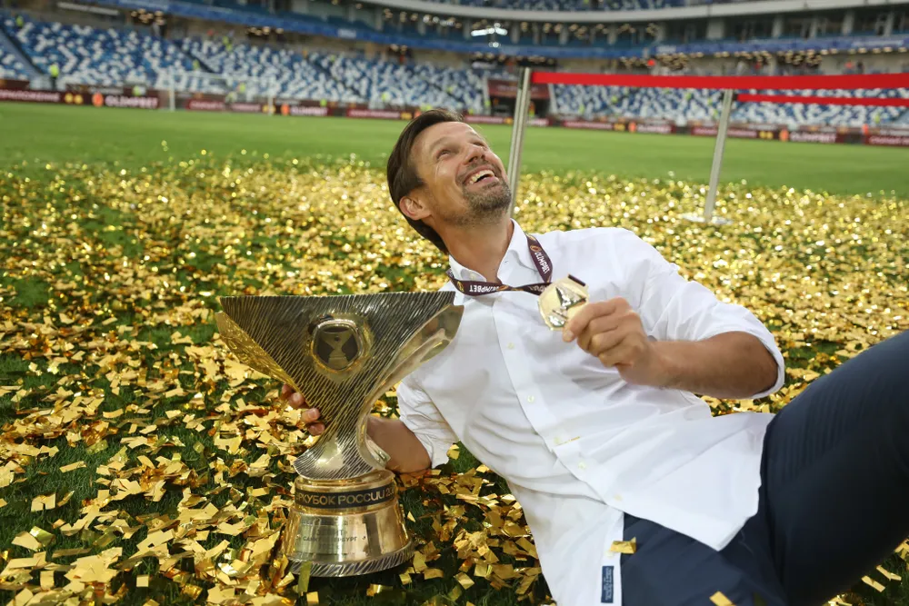 Siêu Cúp nước Nga: Zenit áp đảo Lokomotiv cả trên sân lẫn trên… đường phố Kaliningrad ảnh 3