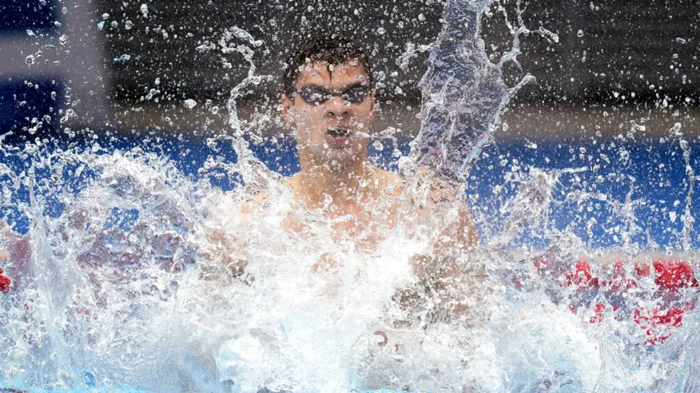 Kình ngư Evgeny Rylov giành HCV lịch sử cự ly 100m ngửa nam vốn thuộc 'thuỷ vực' của người Mỹ ảnh 3