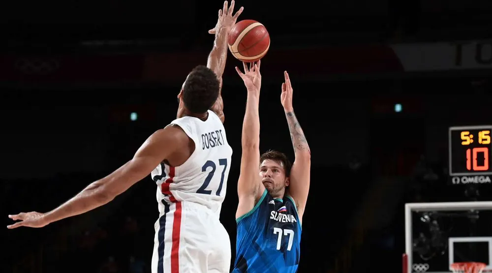 Kevin Durant và đồng đội sẽ tái chiến tuyển Pháp ở chung kết tranh HCV ảnh 2