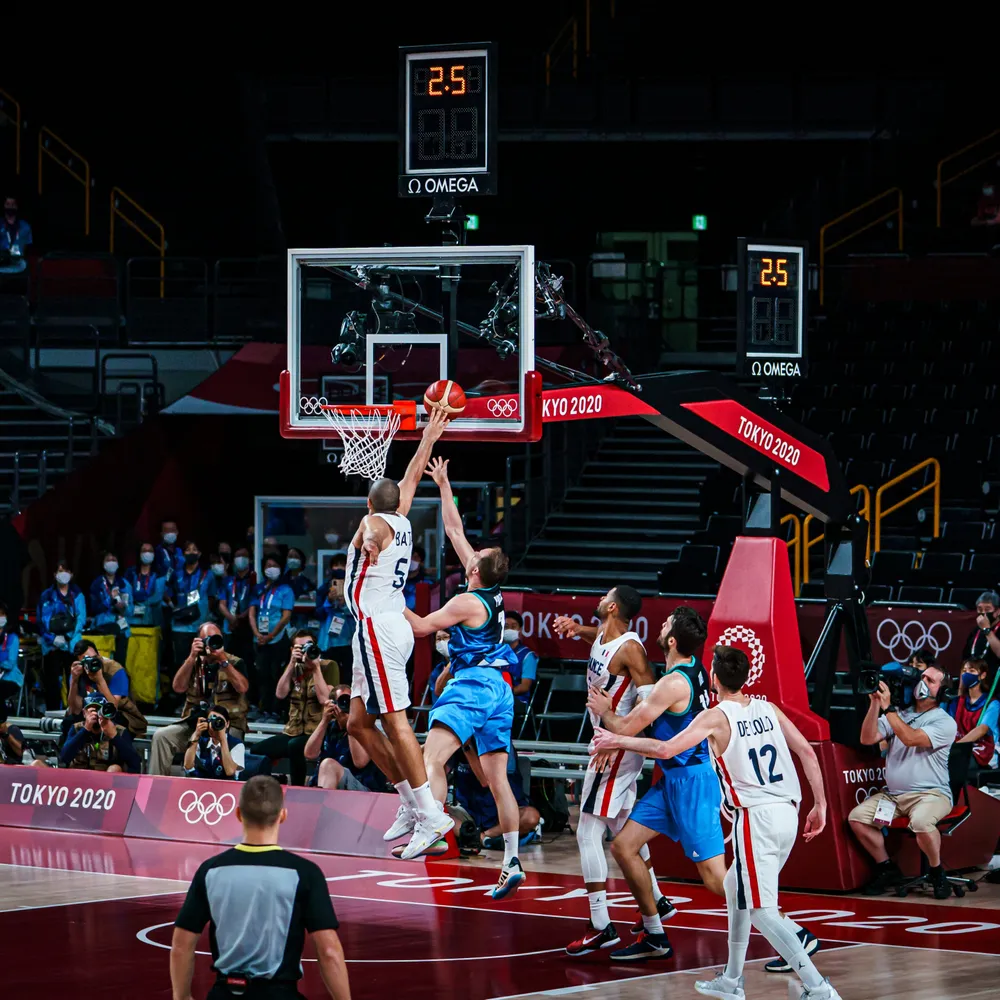 Kevin Durant và đồng đội sẽ tái chiến tuyển Pháp ở chung kết tranh HCV ảnh 3