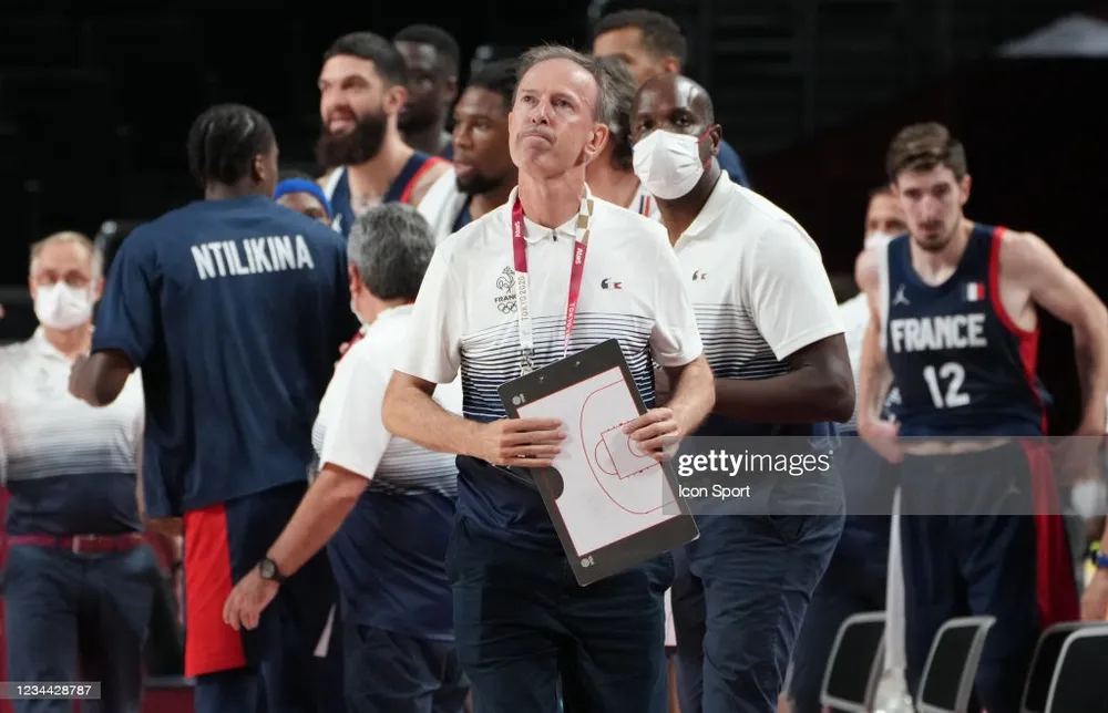 Kevin Durant và đồng đội sẽ tái chiến tuyển Pháp ở chung kết tranh HCV ảnh 1