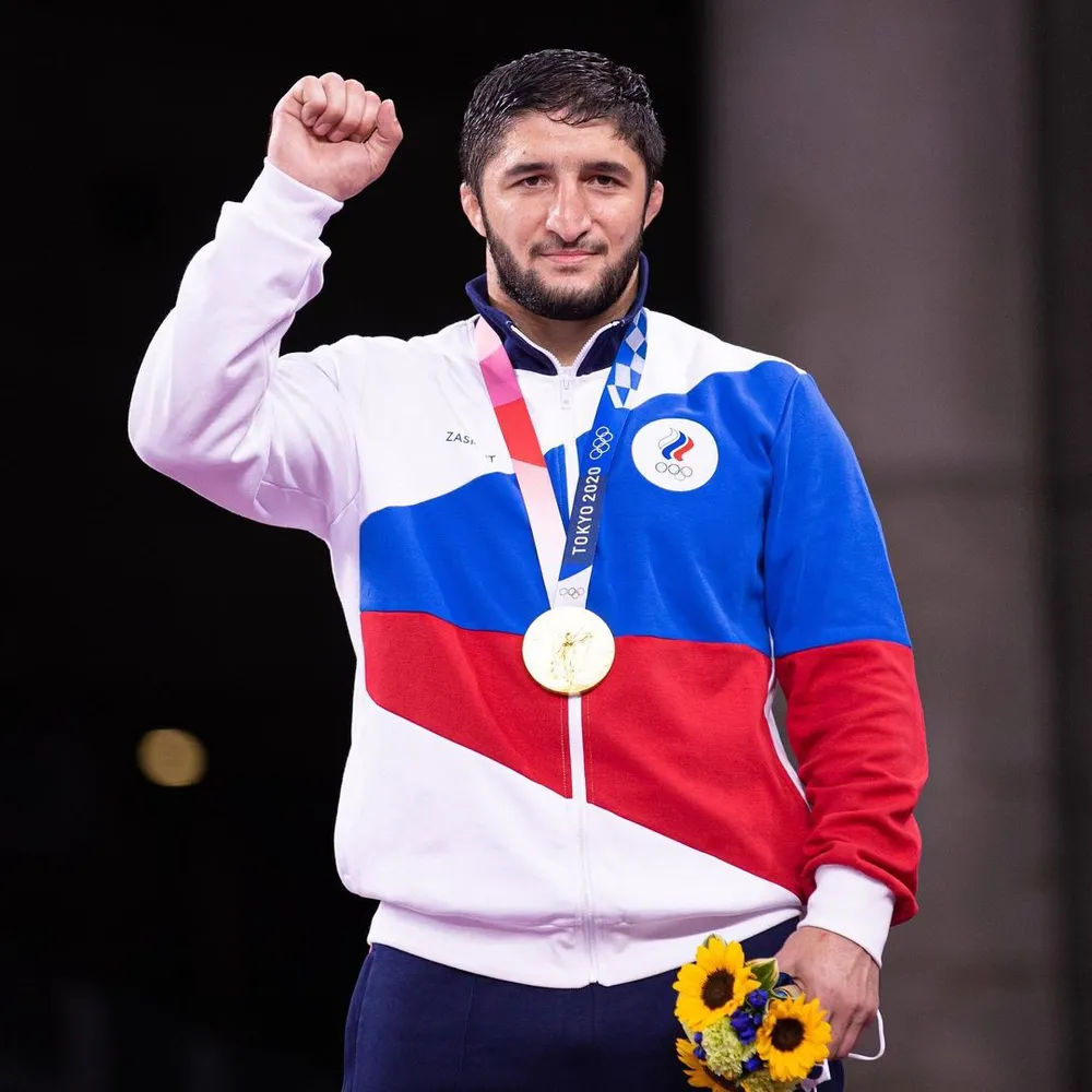 Sadulaev giành HCV vật tự do hạng cân 97kg