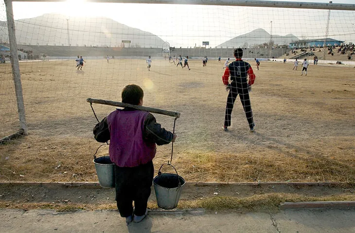 Bóng đá Afganistan: Sức sống dưới đống đổ nát ảnh 10