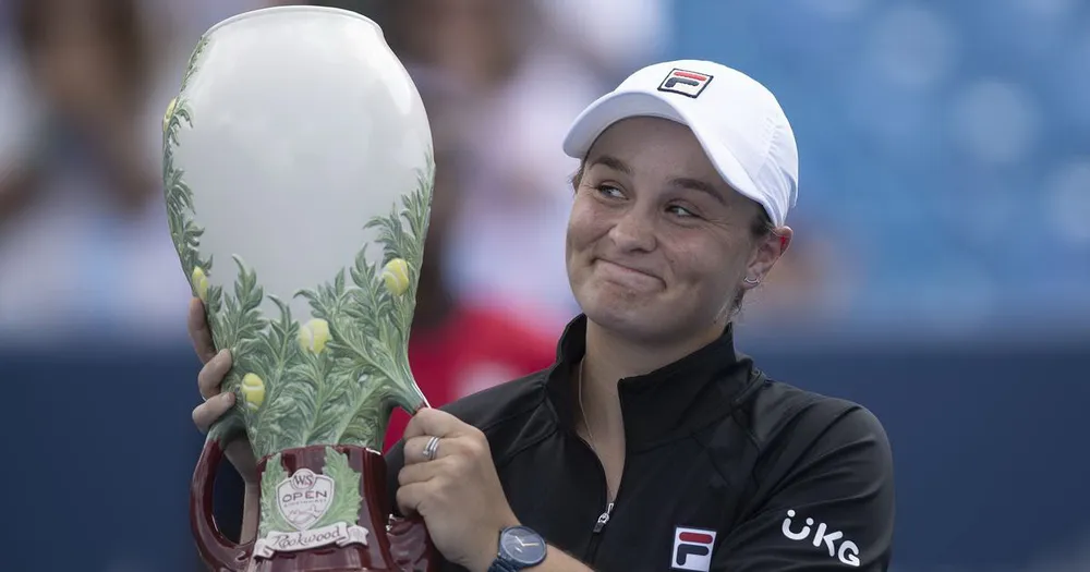 Cincinnati Masters (Western & Southern Open): AZ giành danh hiệu lớn thứ 2 liên tiếp, AB cũng giành danh hiệu thứ 5 trong mùa ảnh 1