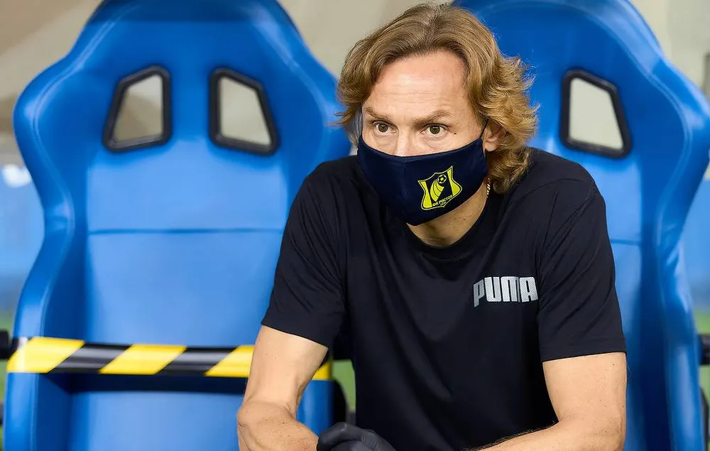 Tuyển Nga lần đầu tiên không có Artem Dzyuba từ 2015: Do mâu thuẫn cá nhân giữa Valery Karpin và “Deadpool”, hay vì chuyên môn? ảnh 3