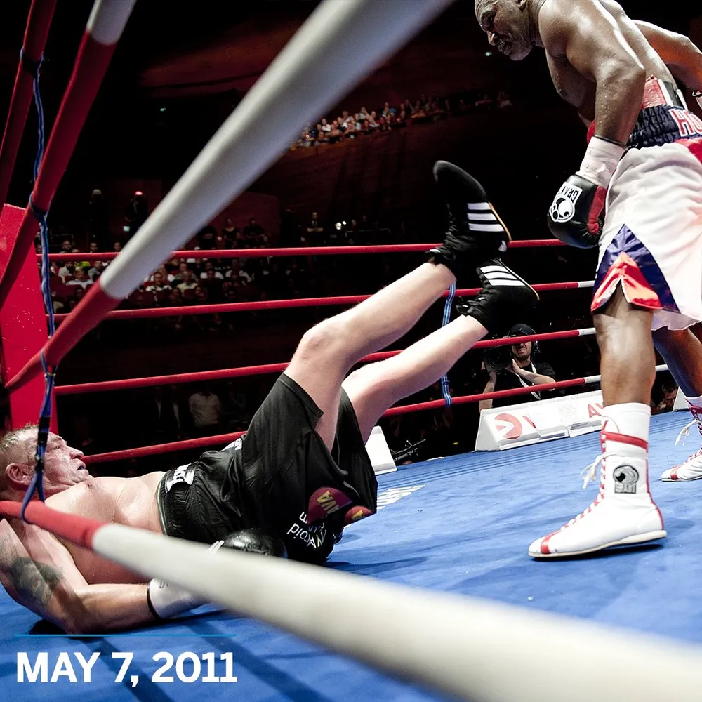 Evander Holyfield: Mạo hiểm tái xuất ở tuổi 58, sẽ ứng chiến Vitor Belfort trước mắt Donald Trump ảnh 1