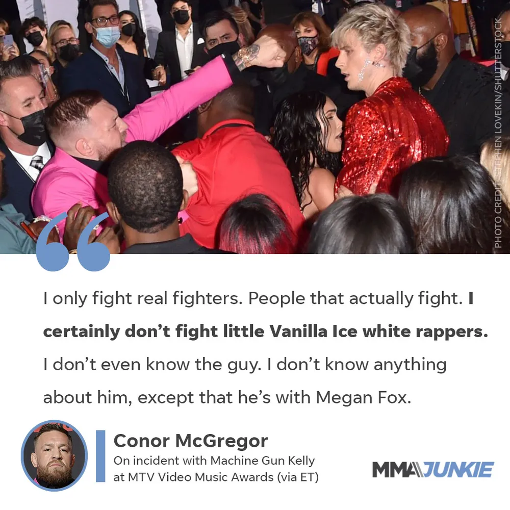 Cảnh McGregor hung hăng và... lời trần tình