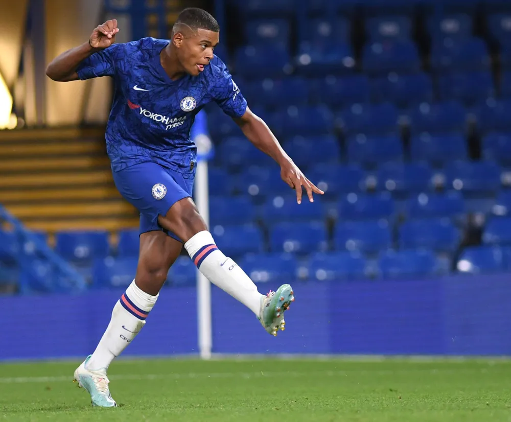 'Truyền nhân áo số 10' Tino Anjorin: Cứu tinh của Lokomotiv, thần tượng Frank Lampard và được Thomas Tuchel ngợi khen ảnh 5