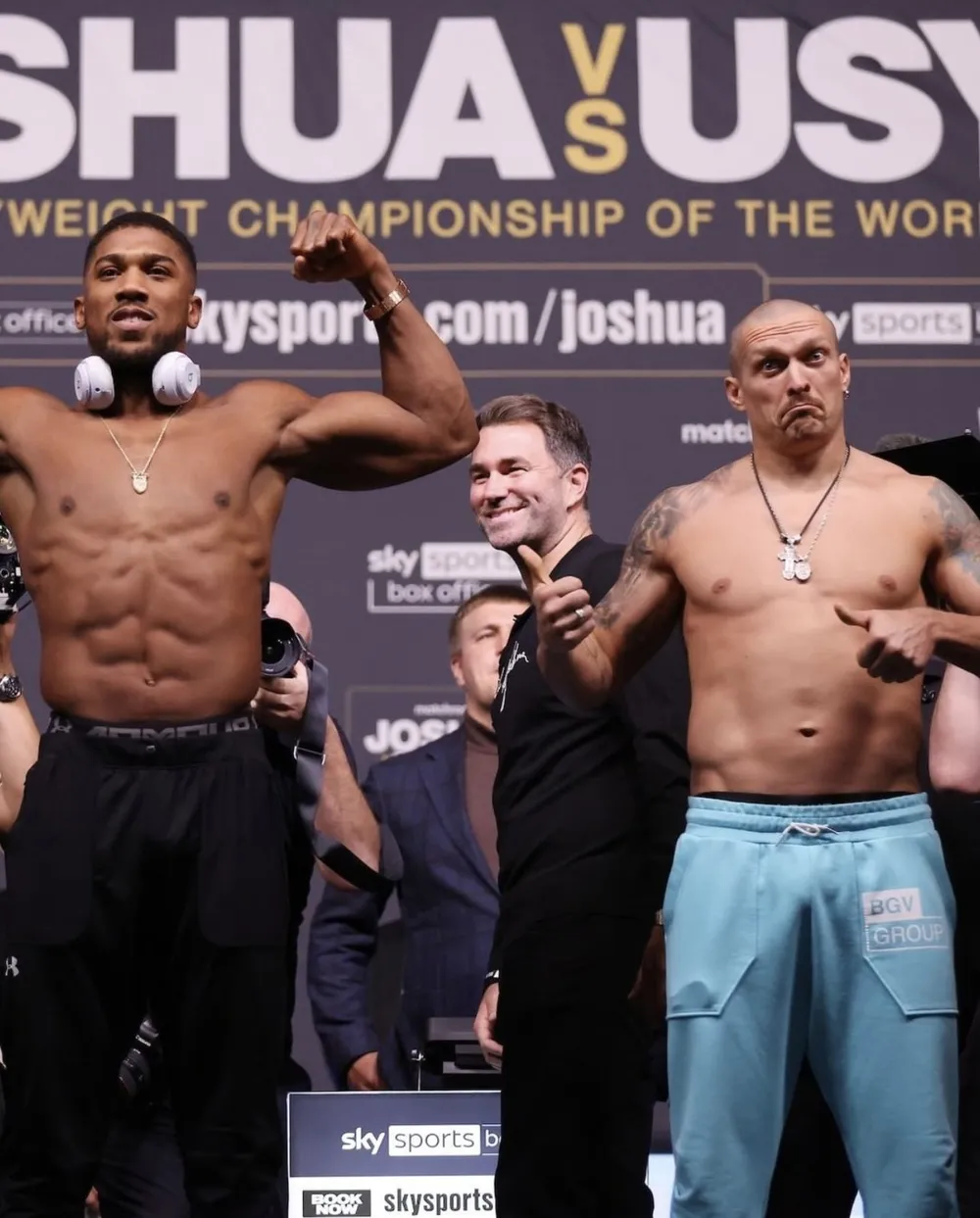 Anthony Joshua vs Oleksan Usyk: AJ “cơ bắp” nặng 108kg, Miêu hiệp nặng hơn 100kg, nhưng trọng lượng “không là vấn đề” ảnh 3