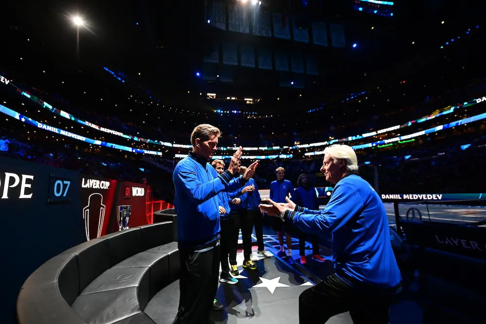 Laver Cup: Tsitsipas, Zverev, Medvedev và Rublev “tàn sát” đội tuyển thế giới, giúp châu Âu dẫn 11-1 ảnh 6