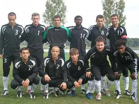 FC Sheriff Tiraspol: Đội bóng phép màu ở Champions League và giải đấu quá ít khán giả - fan cổ động trên khán đài ảnh 1