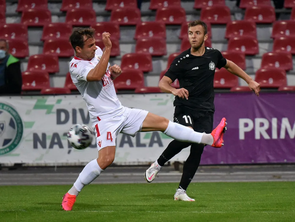 FC Sheriff Tiraspol: Đội bóng phép màu ở Champions League và giải đấu quá ít khán giả - fan cổ động trên khán đài ảnh 4