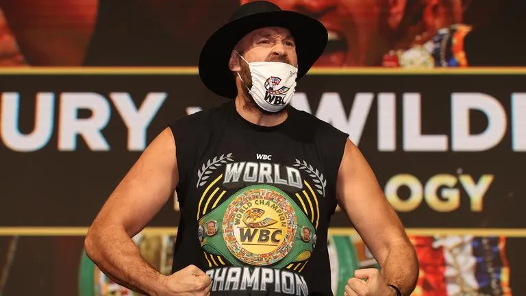 Fury "giận dữ" nặng đến 125 kg