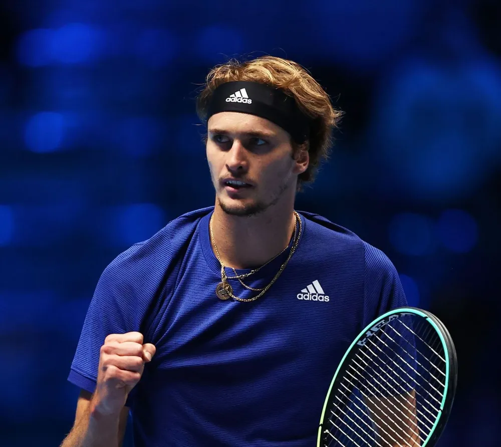 ATP Finals: Zverev lại thắng Djokovic ở bán kết, sẽ đấu Medvedev vào tối nay ảnh 1