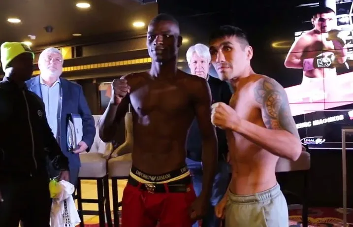 Đối thủ của Vasiliy Lomachenko - Richard Commey: Thượng đài… cả trong quán bar của Nga, được Tổng thống Ghana tặng xe hơi “rẻ tiền” ảnh 2