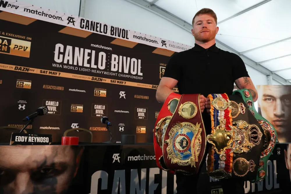 “Đại chiến Nga – Mexico” Dmitry Bivol vs Canelo Alvarez có thể đổ bể: Anh em nhà Klitschko kêu gọi hủy trận đấu vì Ukraine! ảnh 2