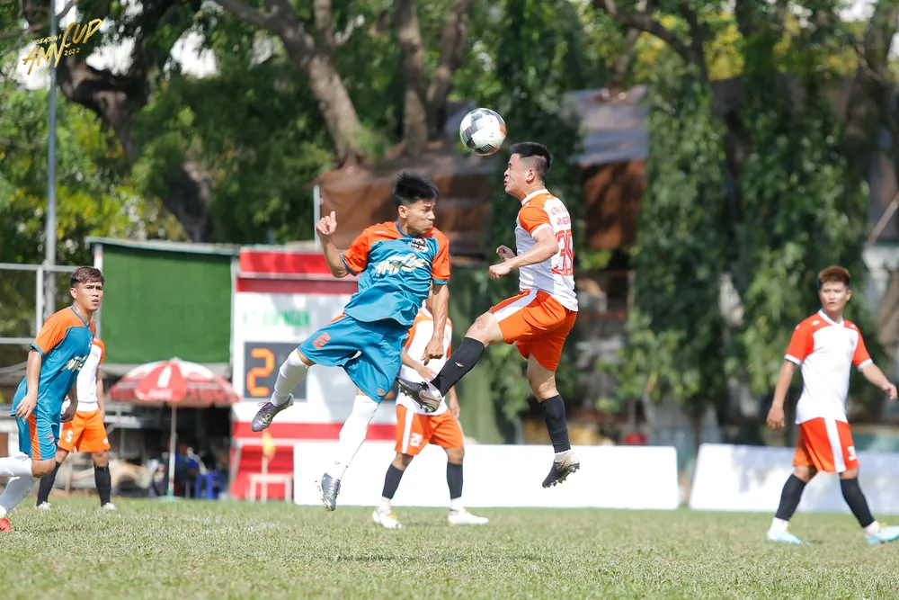 AMY CUP: Nghĩa Tình - Kim Ngân đánh bại Xăng dầu Phước Hưng ở “CK sớm”, Hùng Bari đánh giá cao giải đấu ảnh 6