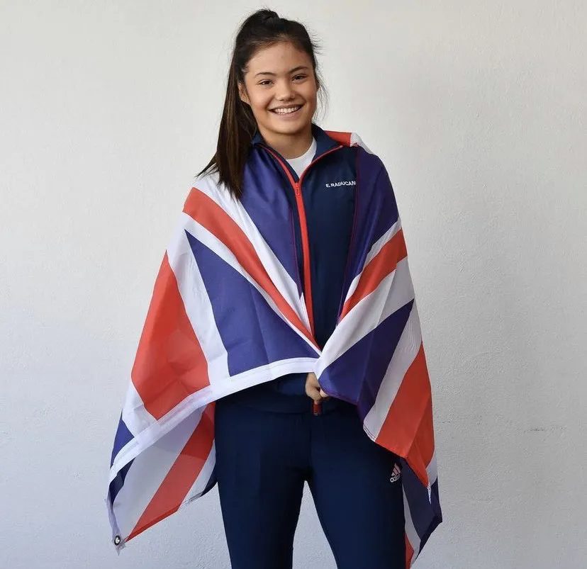 “Quý cô Anh quốc” Emma Raducanu tràn đầy động lực trước mùa sân đất nện đầu tiên ảnh 1